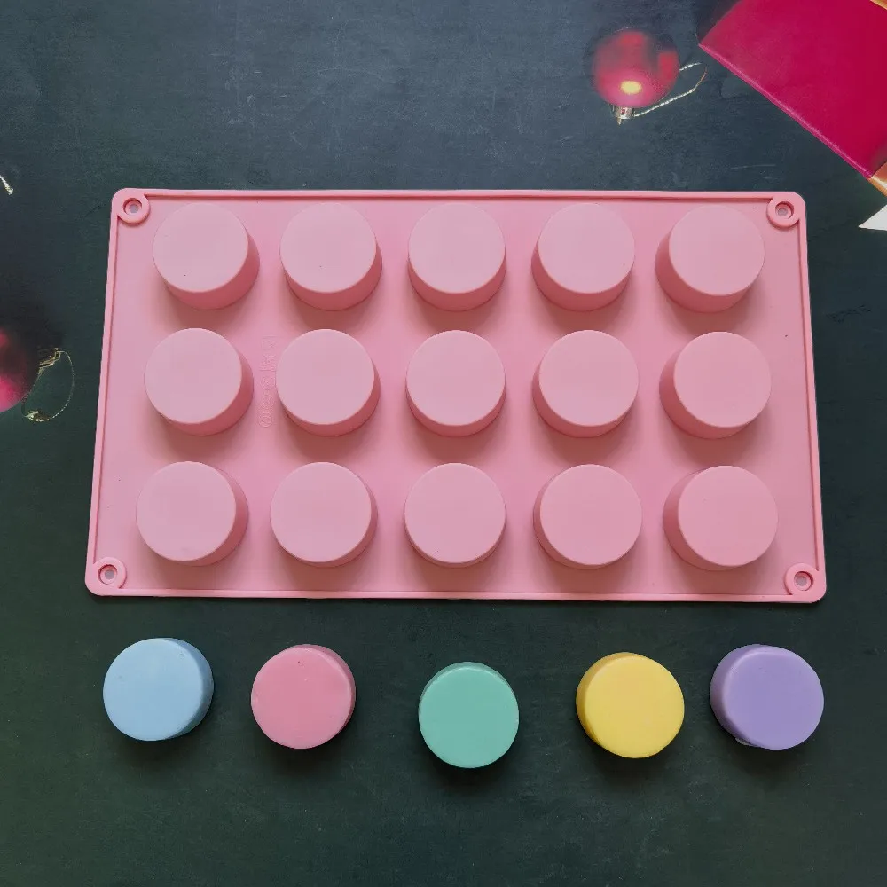 

Flat Cylinder Silicone Mold For Baking Chocolate Cover Cookie Sandwich Cookies Muffin Cupcake Brownie Cake Pudding Jello Mould