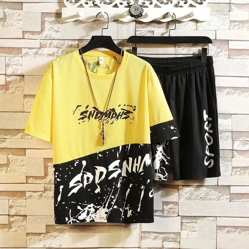 

2022 Summer Tshirt + Shorts Set New Leisure Men's Two-color Letter Printed T-shirt and Black Shorts Beach Casual Tracksuit Men