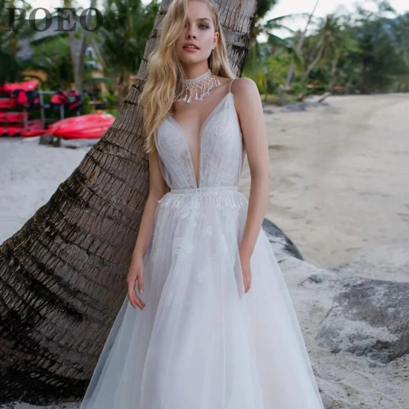 

Beach Sleeveless Wedding Dress For Women V-Neck Backless Tulle Appliques Bridal Dress Floor-Length Court Train Robe De Mariee