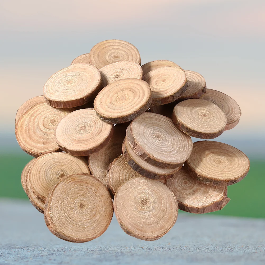 

100Pcs Pine Wood Slices Double-sided Natural Round Wood Chips DIY Home Decoration Photograghy Props (Below 3cm