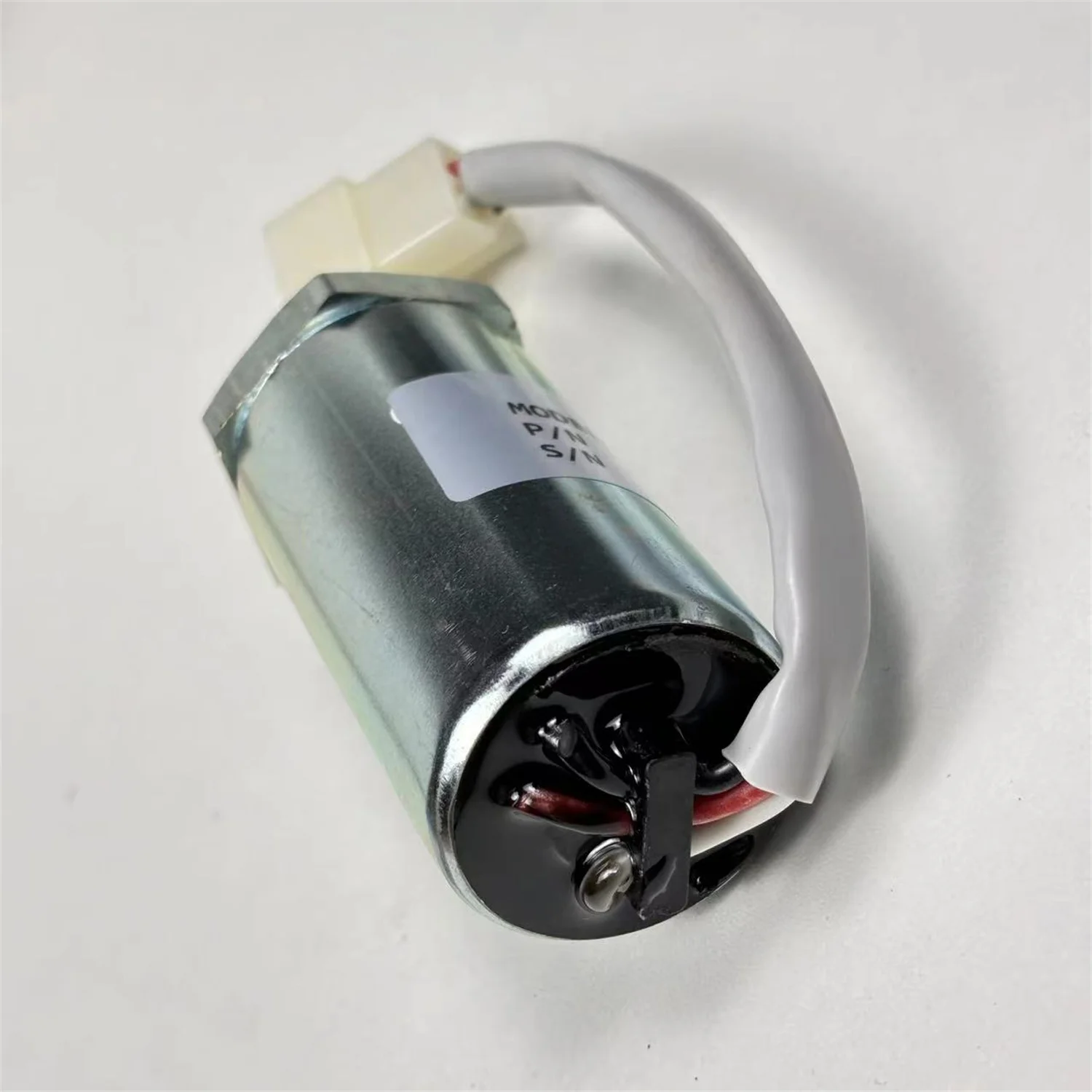 Соленоид останова топлива 8973295680 897329-5680 для двигателя экскаватора Hitachi EX50U EX55 ZX55UR