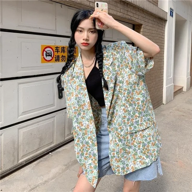 A GIRLS Blazers Women Summer Korean Style Design Loose Vintage Floral Fashion Short Sleeve Outwear BF Retros All-match Sweet Ins