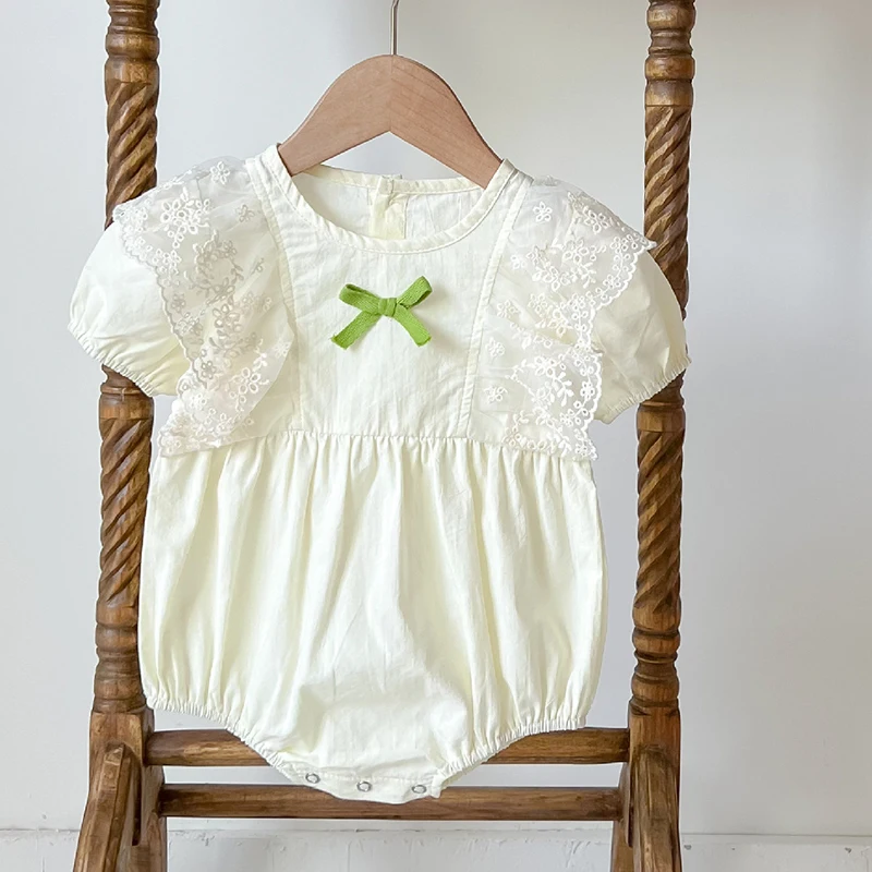 

Summer Korean Style Infant Baby Girls Bodysuits Short Sleeve Cotton Lace Stitching Newborn Baby Girls Jumpsuit Baby Clothes