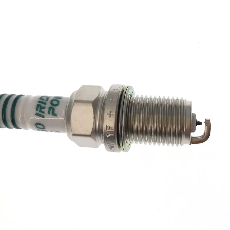 IK20 Япония иридиевая Свеча зажигания 5304 подходит для VW Toyota Audi Volkswagen Mitsubishi Mazda Honda