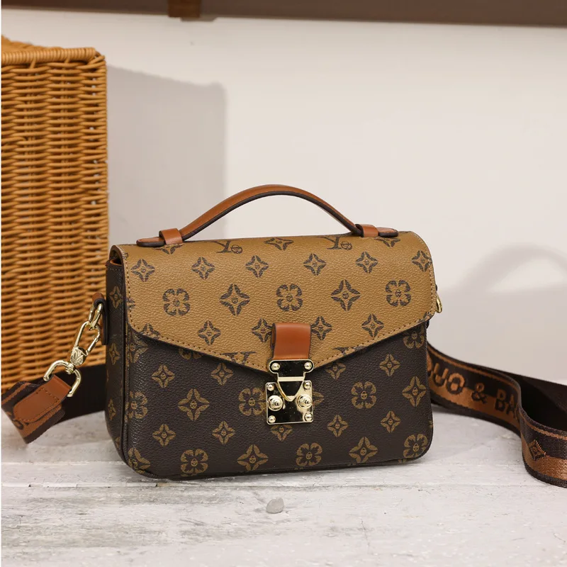 

2023 новые знаменитые дизайнерские сумки-мессенджеры на плечо, высококачественный Женский кошелек и сумочки, летние Роскошные модные маленькие квадратные сумки