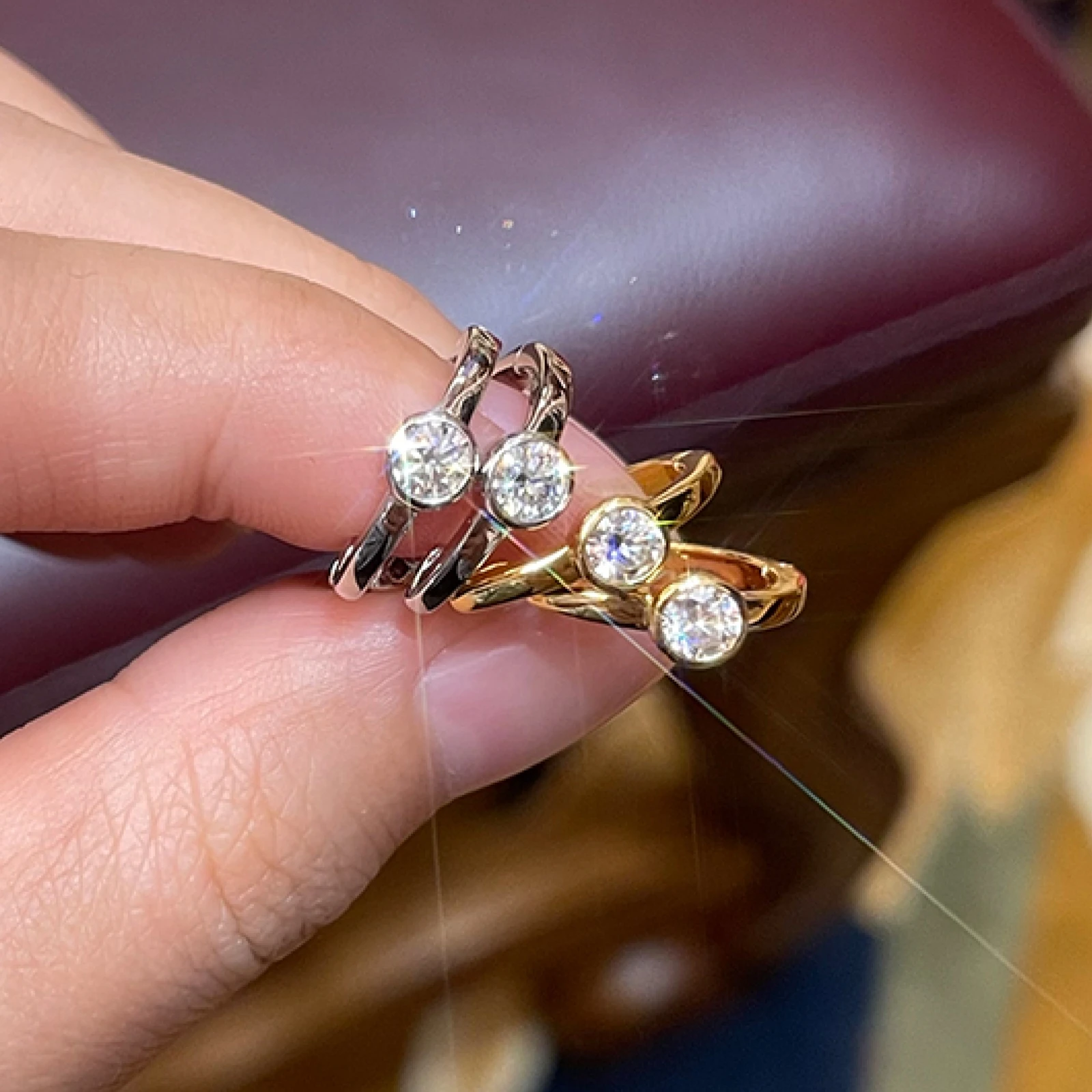 

100% D Moissanite Huggie Hoop Earrings Gold Silver 925 Real 4mm Round Simple Ear Earring for Women Man Girls 2023 Fine Jewelry