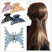 new arrival big hair claw accessories solid clips for hair ponytail holders bathing hairdress good quatliy plastic hairpins