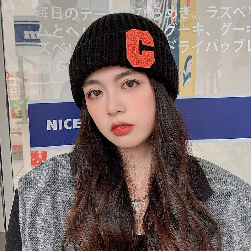 2022 Winter Hats for Woman New Beanies Knitted Hat Unisex Fashion Brand C Letter Female Autumn and Winter Thickened Warm Hat Cap