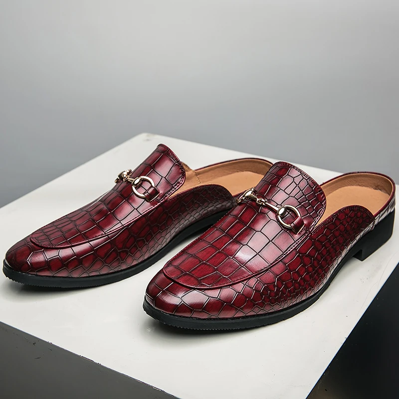 Men Pu Embossed Pattern Low Heel With Horseshoe Buckle Loafers Comfortable Breathabie Daily Casual Shoes Mules