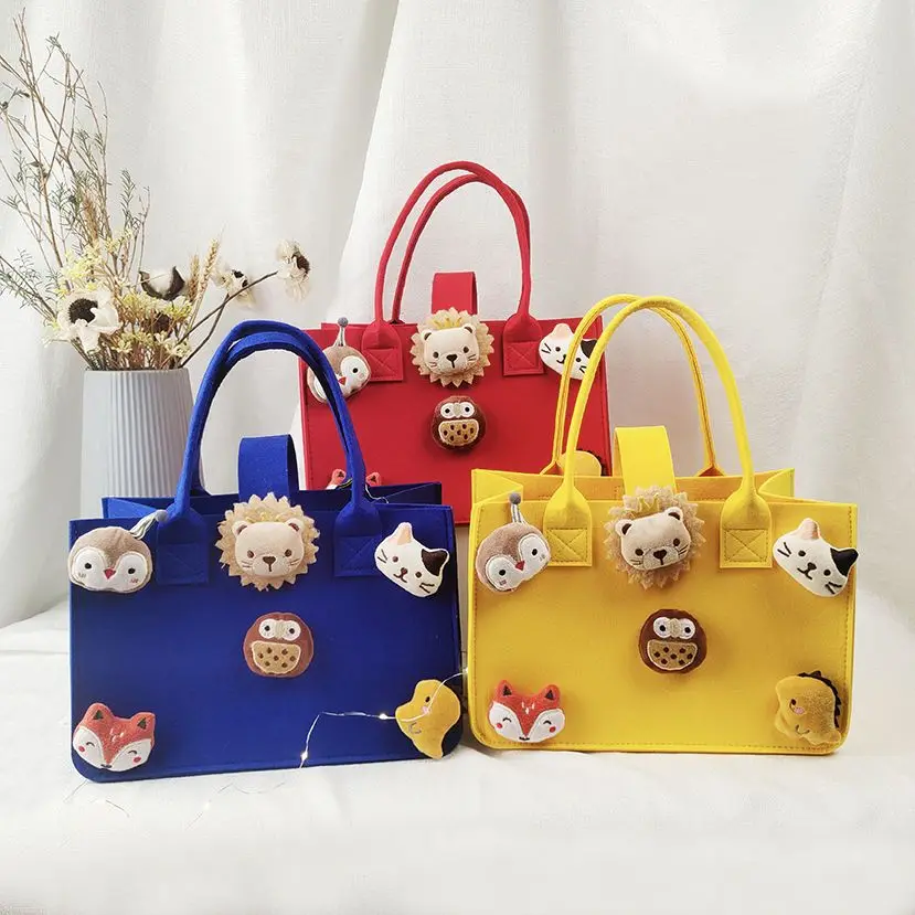 

Gift Bags for Children Dolls Graduation Felt Gift Bags Full Moon Birthday Gift Bags High-grade Gift Bags Lunch Boxes Ornaments