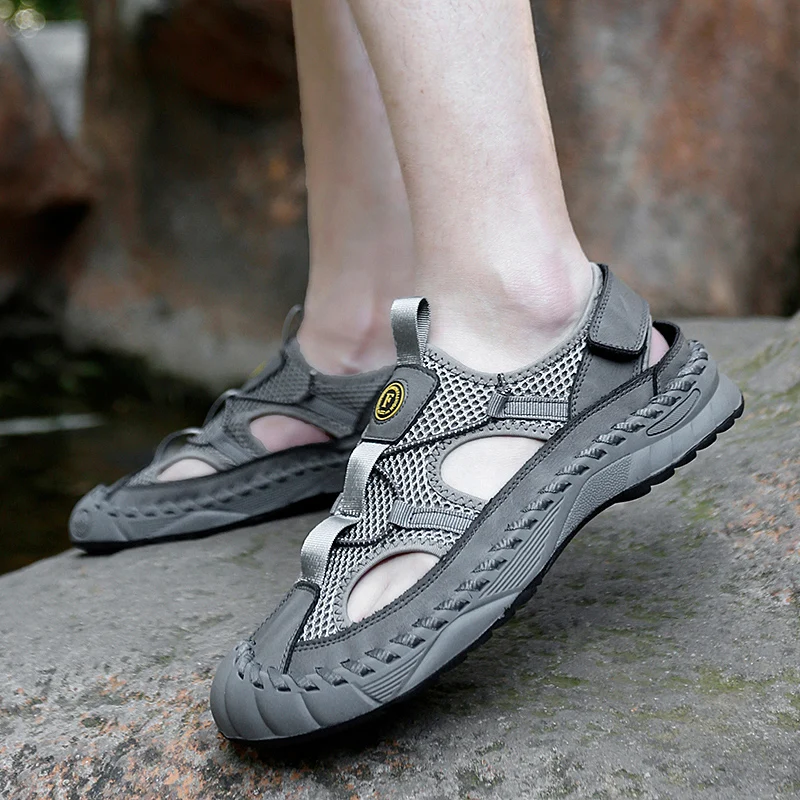 Light Men's Shoes Mesh Sandals Outdoor Sports and Leisure Beach Shoes Comfortable Low-top Set Toe Toe Hiking Large Size 46 47