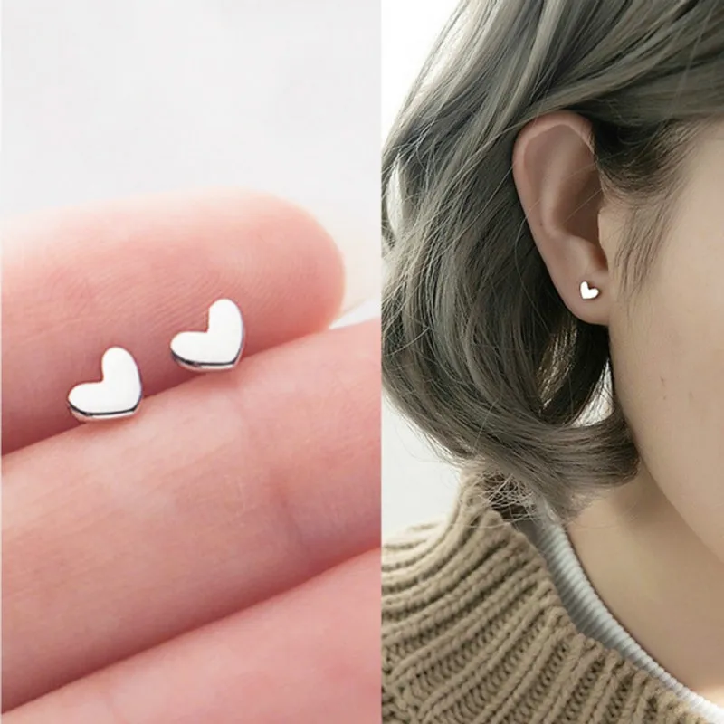 

Mini Small Love Heart Stud Earrings Simple Compact Cute Student Earrings for Women Minimalist Copper Hypoallergenic Stud Earring