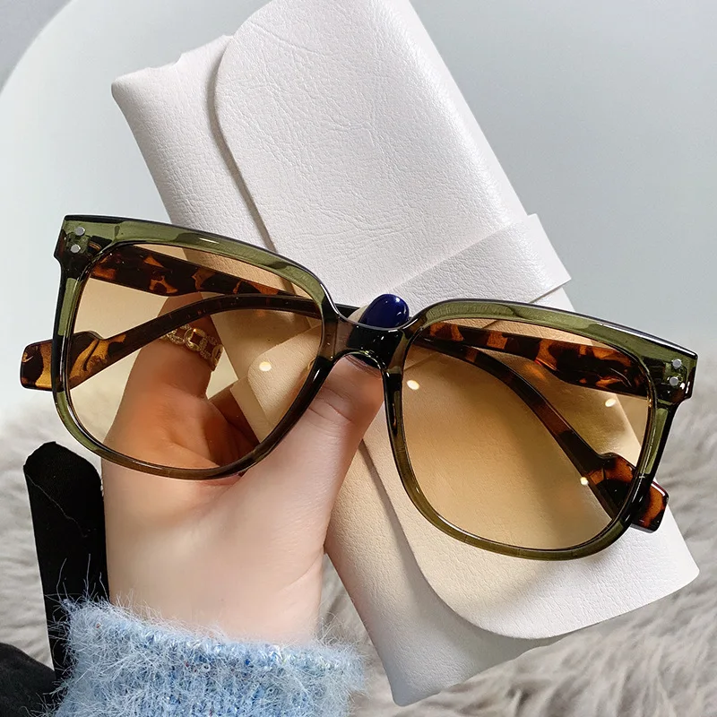 

Vintage Oversized Sunglasses Women Luxury Shades UV400 Sun Glasses Square Big Frame Driving Goggles Glasses Woman Gafas De Sol