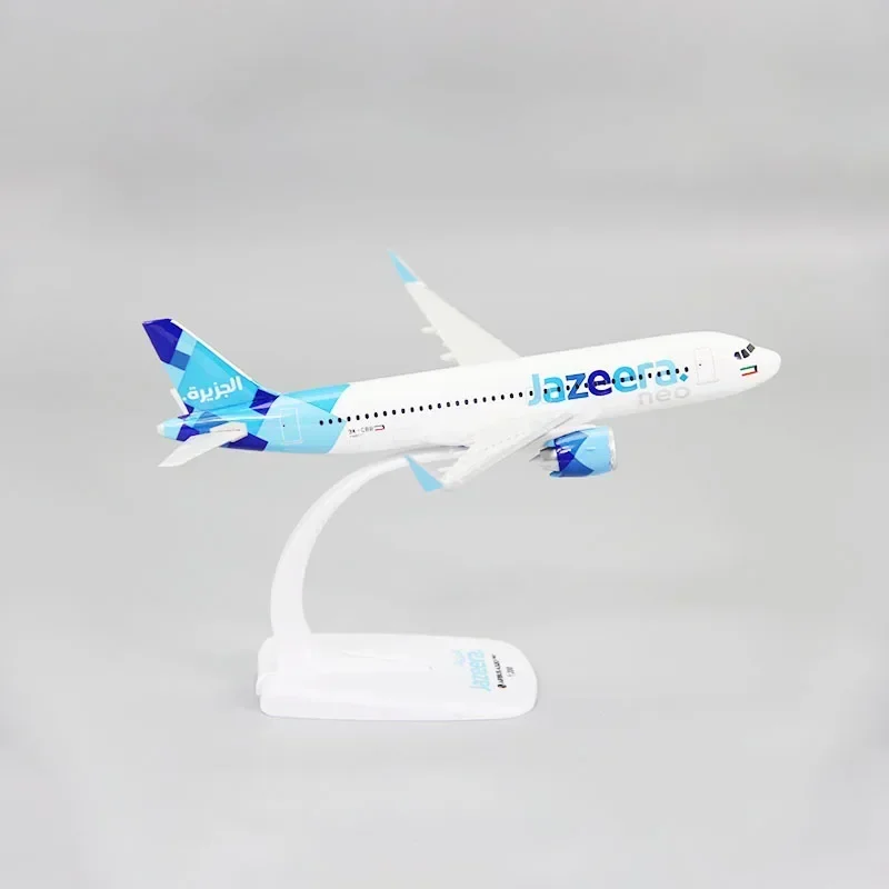Масштаб 1:200 A320NEO Jazeera Airways ABS пластиковая модель самолета игрушки игрушка в сборе