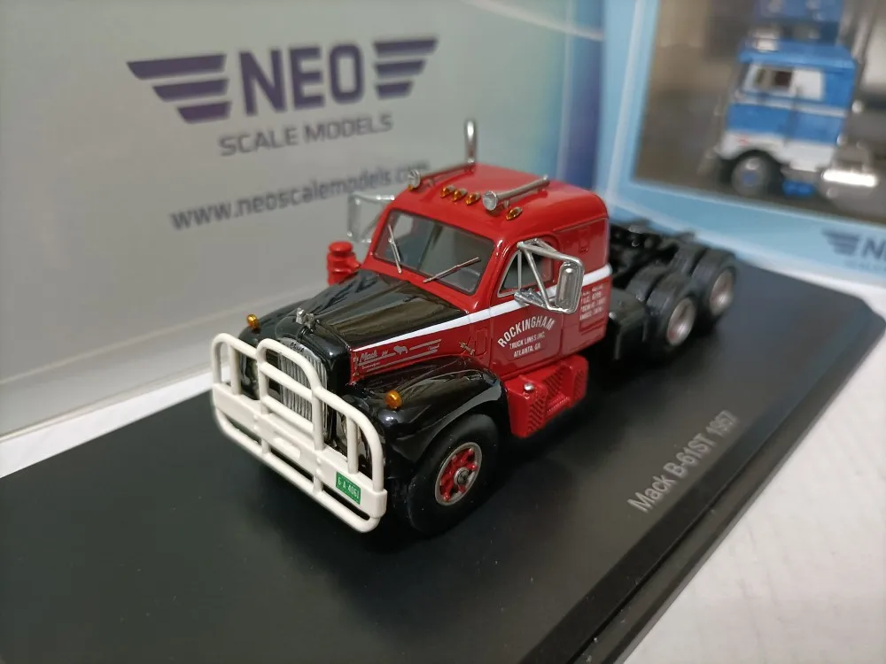 

Neo 1:64 Mack B-61SK American Mark American Heavy-duty Tractor Container Tractor Limited Edition Metal Static Car Model Toy Gift