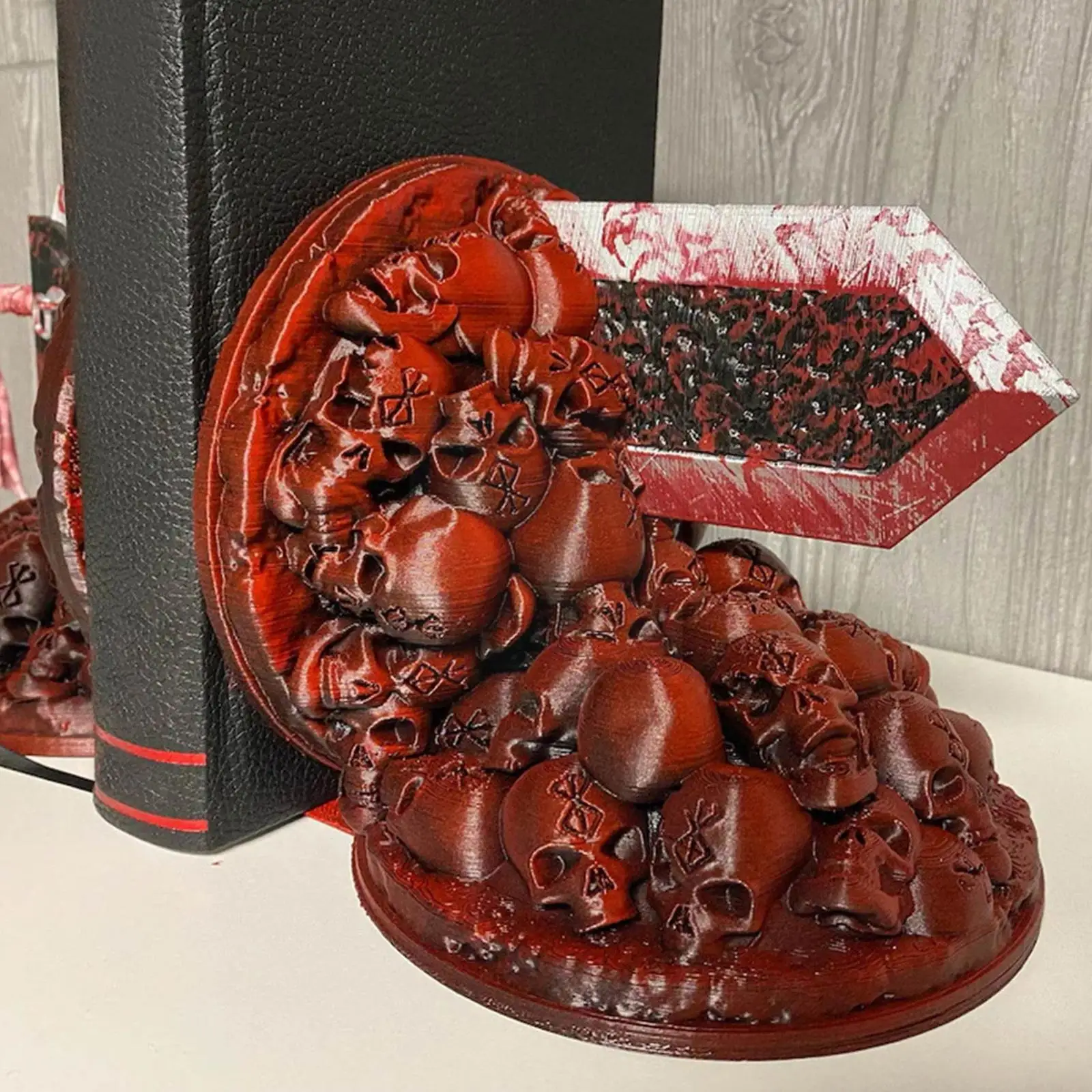 

Berserk Bookends Furious Bookends Dragon Slayer Resin Craft Desktop Decora Artwork Decorative Study Ornament Home Bookshelf Z5t7