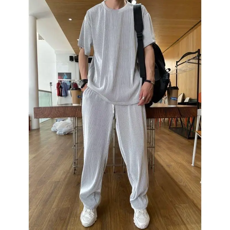 

Men's Elastic silky Casual 2-Piece Set Straight Pleated Sports Pants Summer Thin Section Handsome Drape Suit Mens Clothing