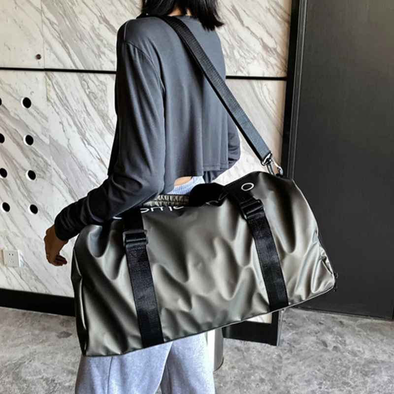 

Nylon Large Capacity Travel Luggage Handbags for Men Women Shoulder Crossbody Bags Dry Wet Separation Fitness Gym Sports Bags