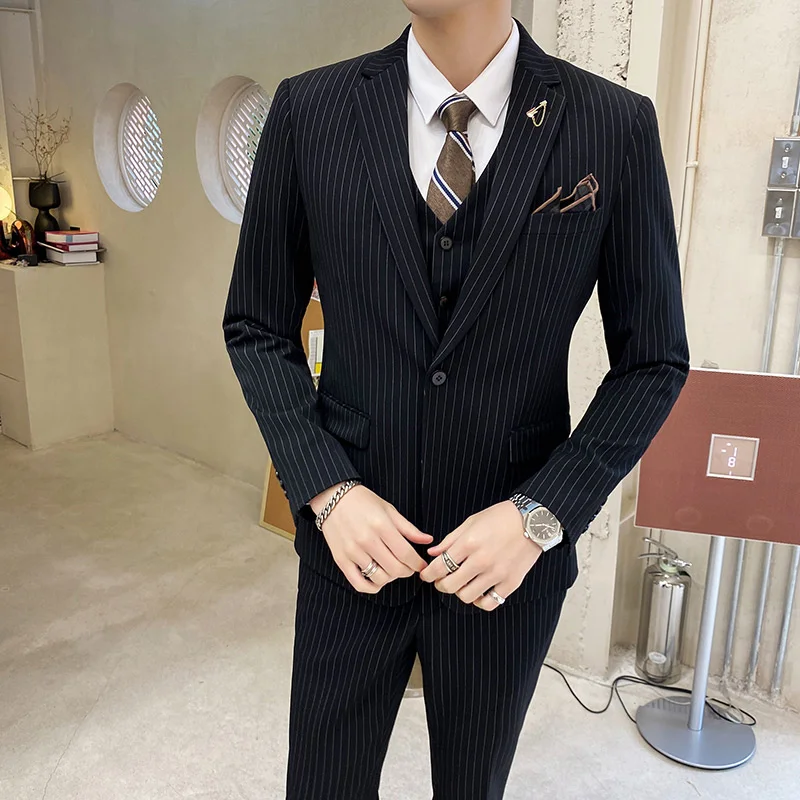 

High quality (Blazer + vest + trousers) men's British style elegant fashion simple business casual suit three-piece slim fit
