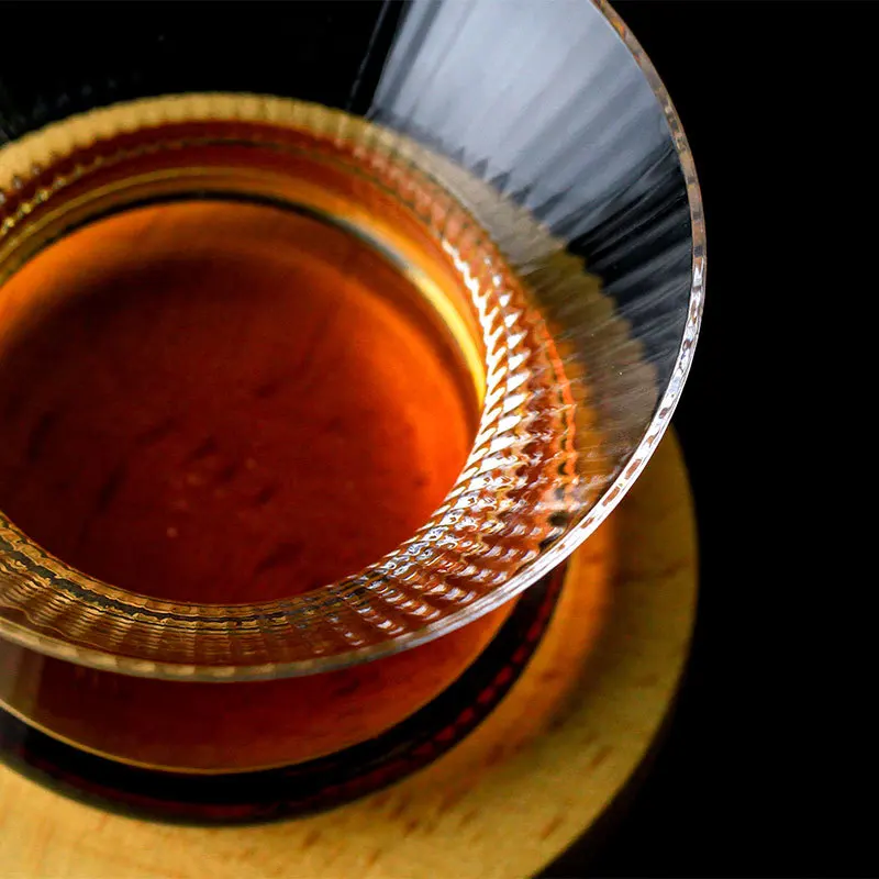 Фото Элегантный японский бокал для виски EDO Crystal Whisky Cappie Hanyu, вращающаяся чаша с полосками, бокал для вина Barley-bree, бокал для бренди, подарочная коробка из дерева. №5