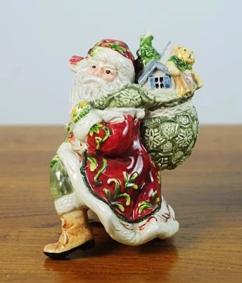 

Керамическая статуэтка Дед Мороз