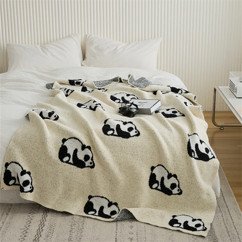 

Panda Blankets Feather Yarn Blanket Thicken Warm Blankets for Bed Sofa Soft Skin Friendly Warmth Comforter Room Decor 130X160CM