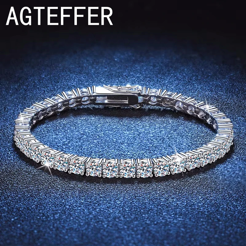 Браслет-манжета из муассанита