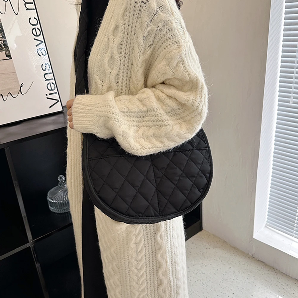 

Модные сумки-мессенджеры, полукруглая стеганая сумка-мессенджер, мягкая хлопковая однотонная повседневная женская сумка на молнии