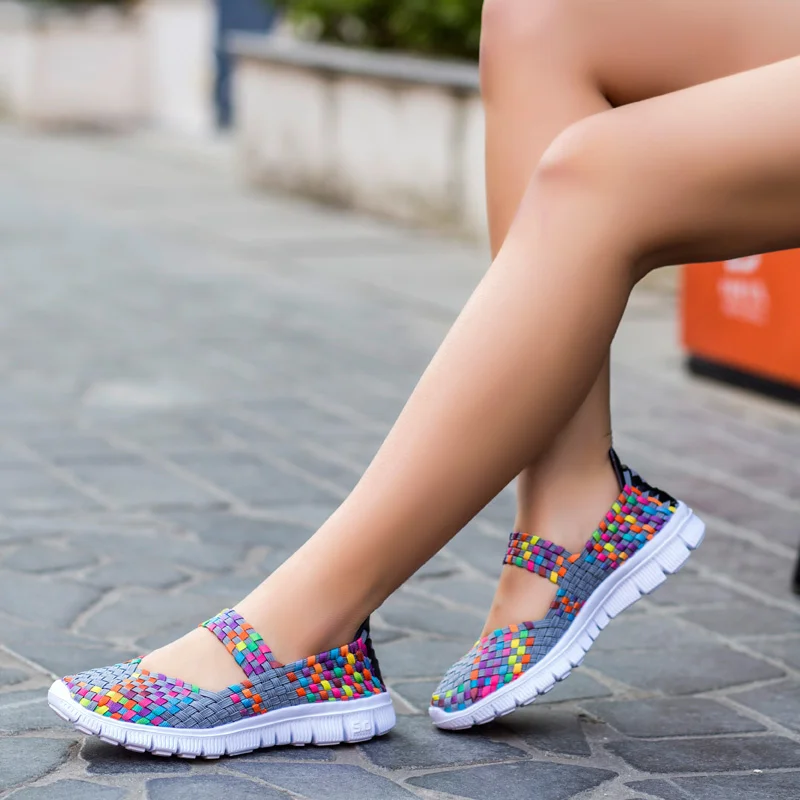 

2023 Women Shoes Breathable Walking Sport Shoes Women Sneakers Anti Slip Handmade Weave Light Flats Mother Gift Shoes Plus Size