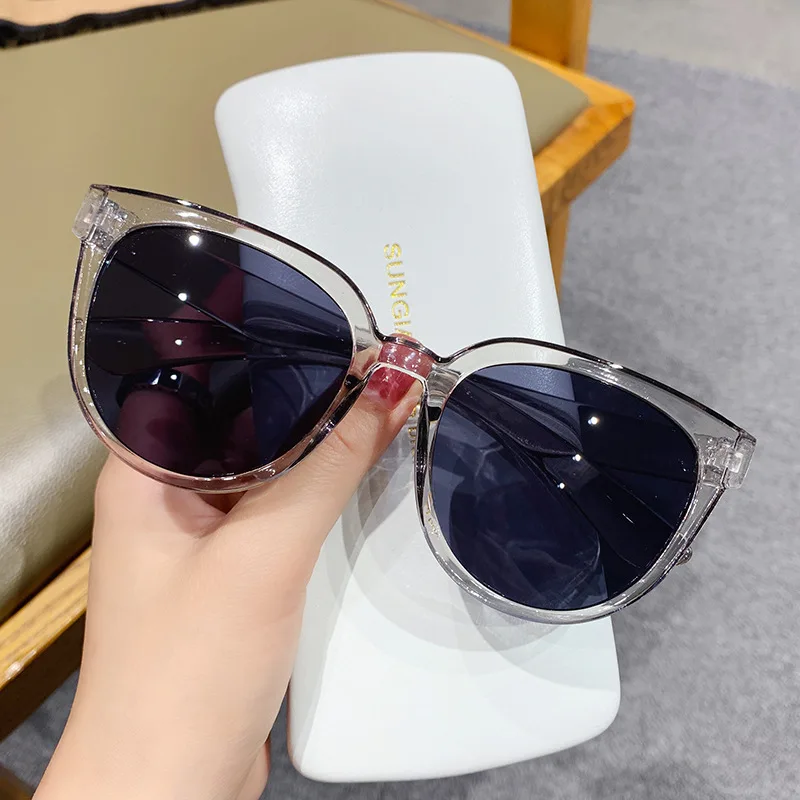 

New Women Sunglasses Fashion Big Round Sun Glasses for Female Oversized Shades Vintage Trend Jelly Color Pink Sunglass UV400