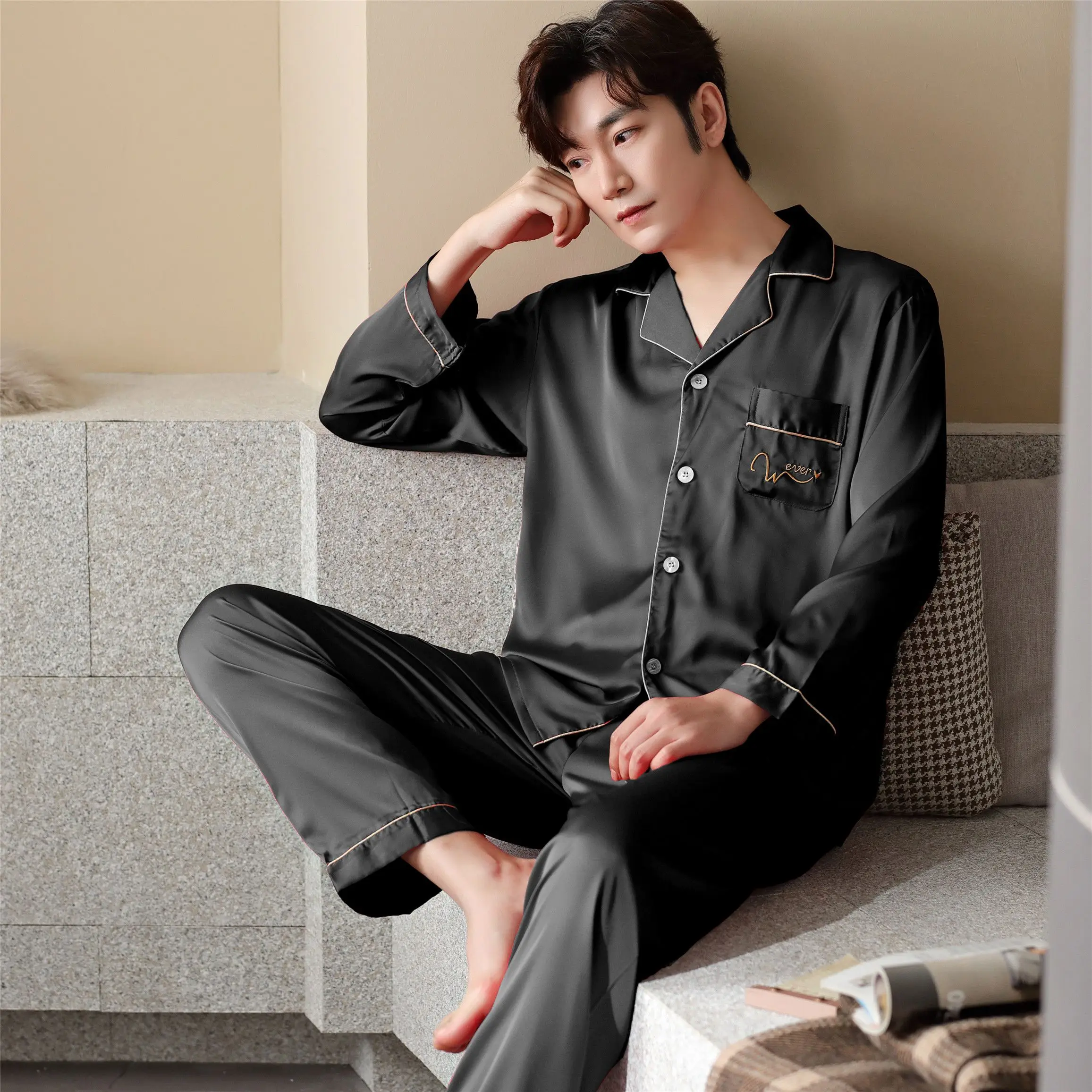 1 Spring and autumn couple pajamas Women's silk long-sleeved summer home wear Men's ice thin large suit