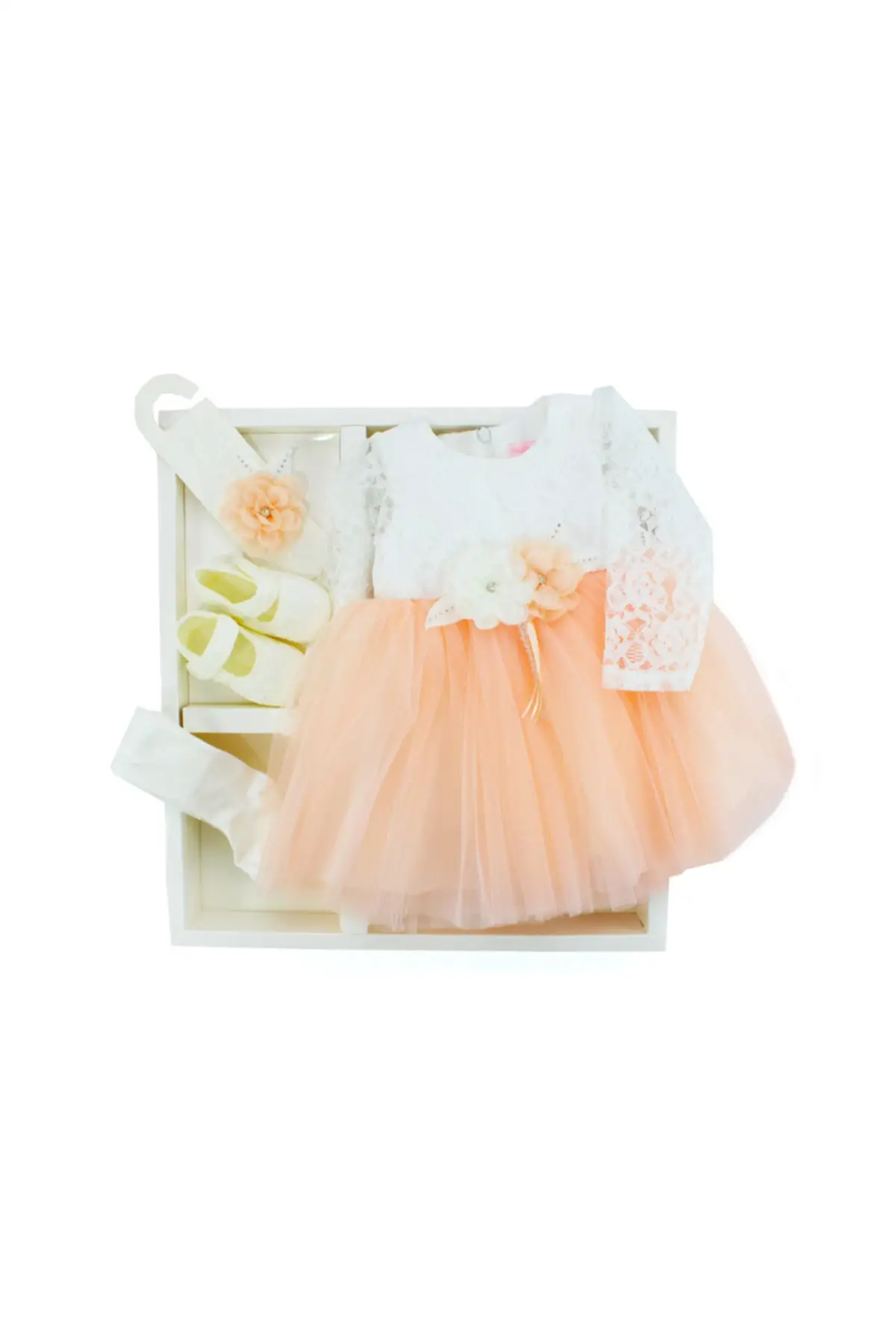 

Girl Baby Mevlüt Gown