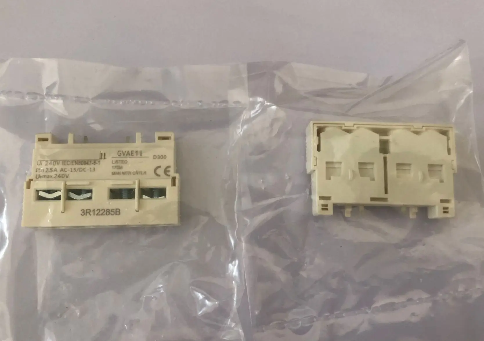 

GVAE11 1 NO 1 NC реле защиты двигателя GV2-ME вспомогательный контакт положительный установки