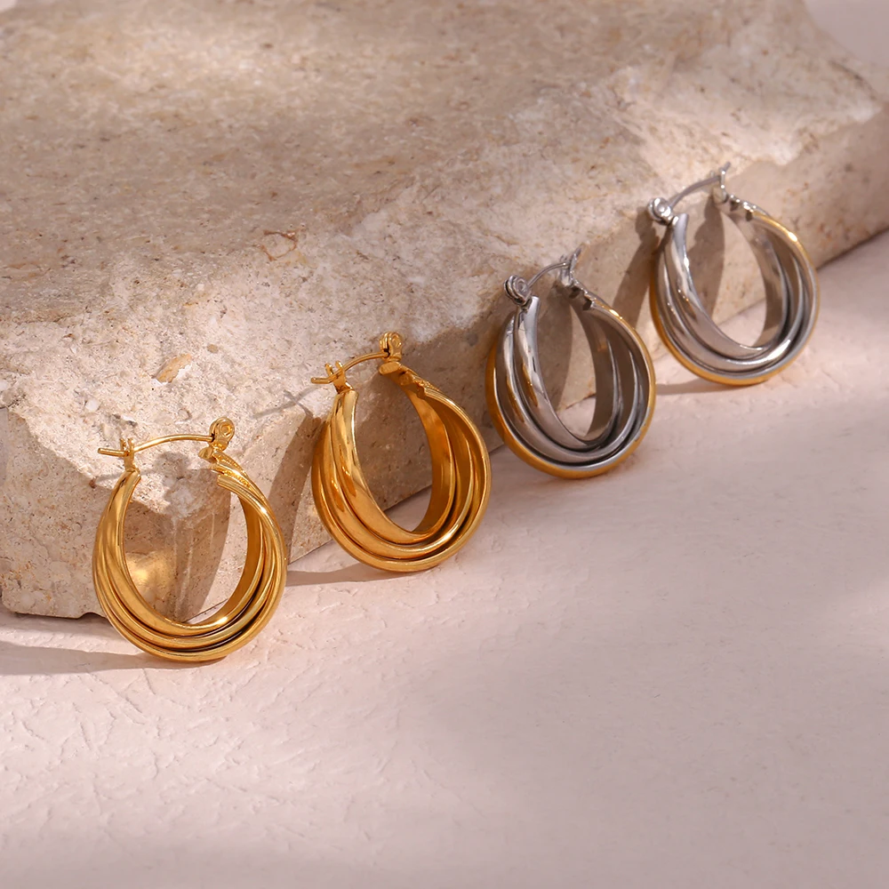 

Anti-allergic Light Stainless Steel 18K Gold Plated Minimalist Small Size Texture Curly Gold Hoop Earrings For Lady