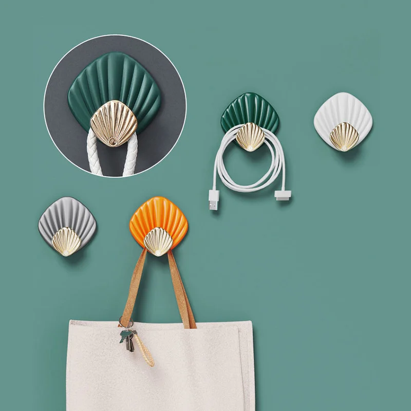 

4pcs Creative Shell Shape Wall Hanging Hook Punch-free Strong Adhesive Hook Bathroom Kitchen Wall-mounted Seamless Sticky Hook