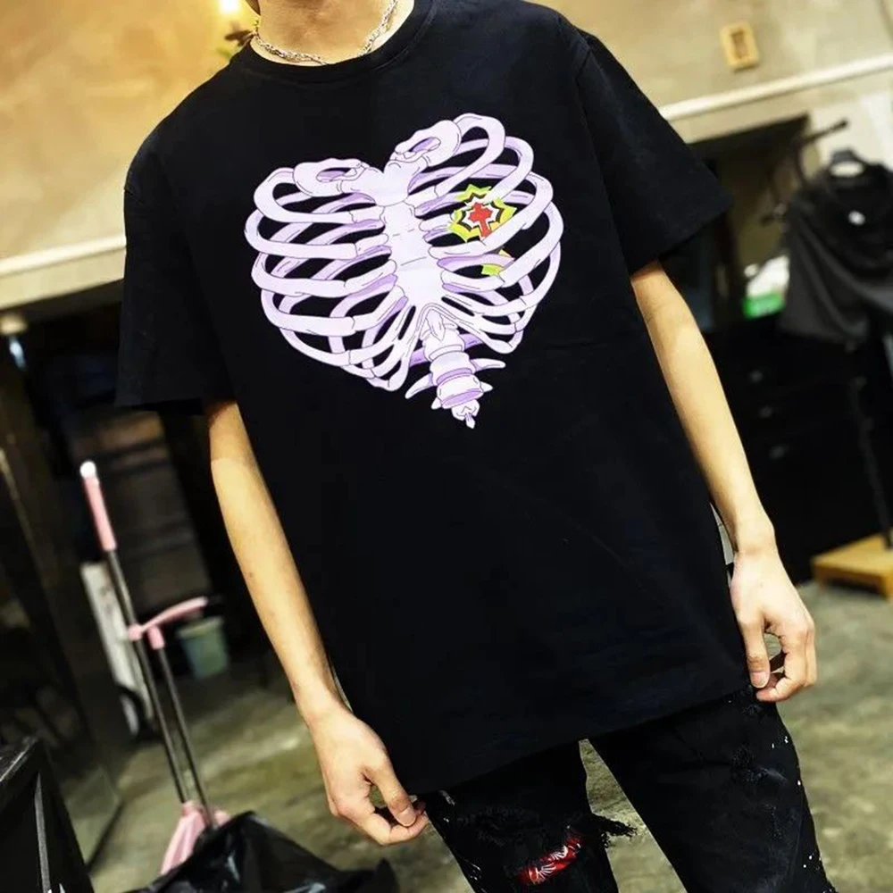 Рисунок 4 - Футболка мужская свободного покроя