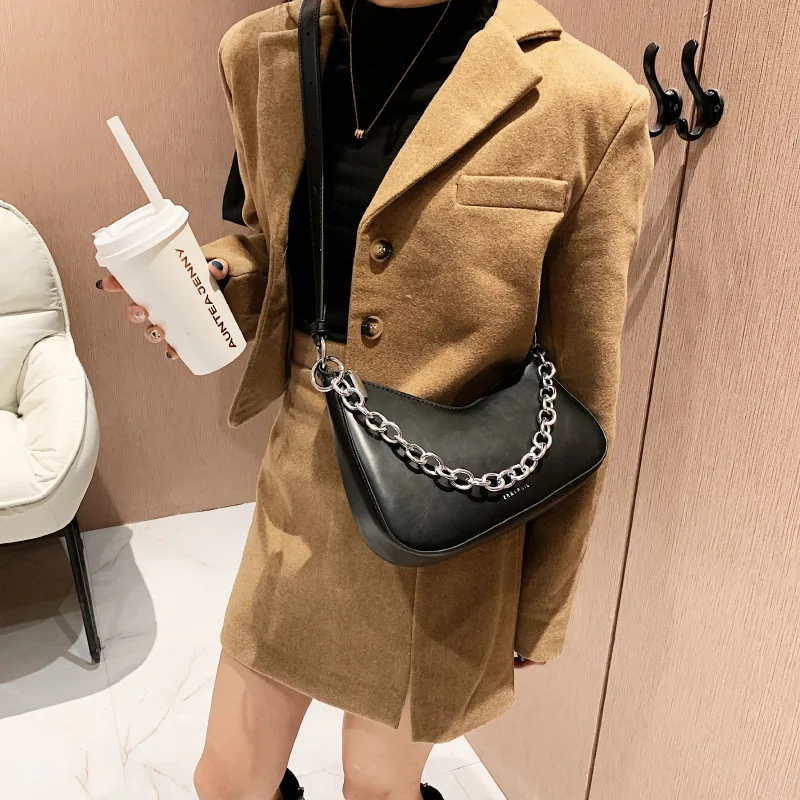

2022 Trend Fashion Shoulder Bags for Women Pu Leather Vintage Shoulder Bags with Metal Chain Female Crossbody Bag Women Handbags
