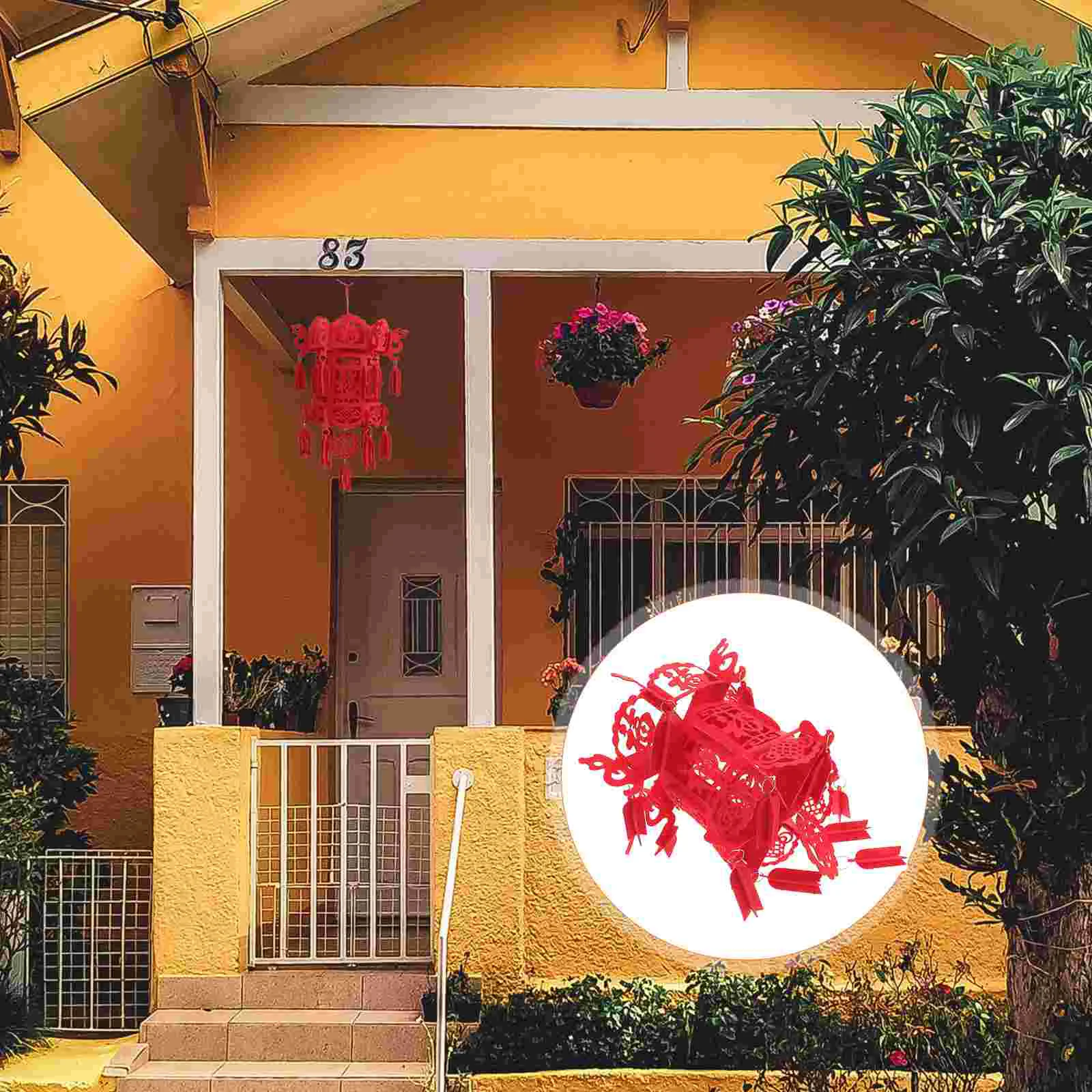 

2 Pcs Fu Word Lantern Festival Red Scene Layout Japanese Decor China Non-woven Fabric Wall Hanging