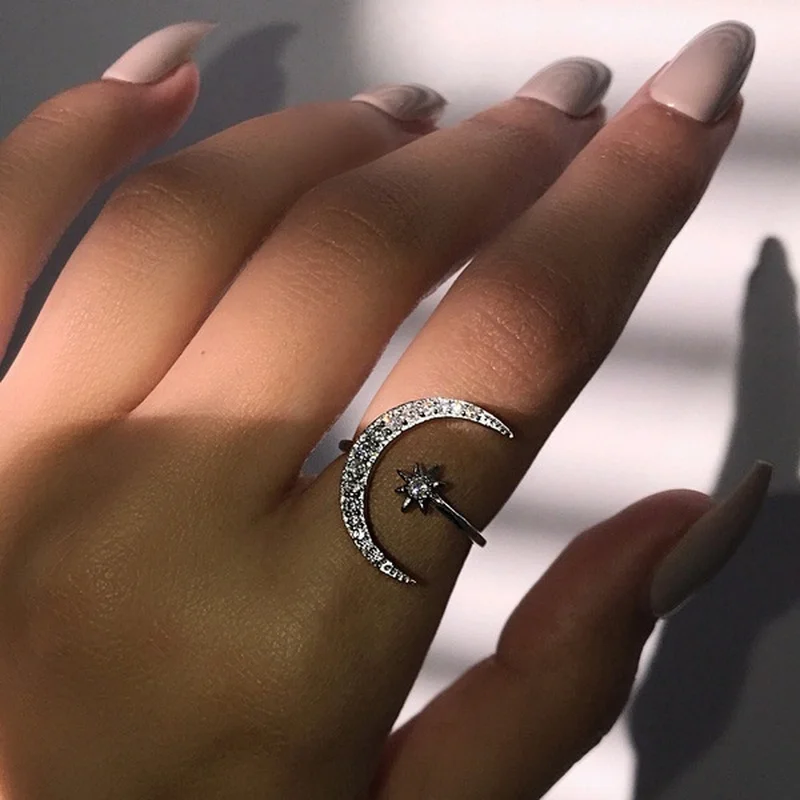 

Classic Simple Star Moon Lucky Open Rings Women's Creative Crescent Adjustable Rings Women's Engagement Wedding Rings Jewelry