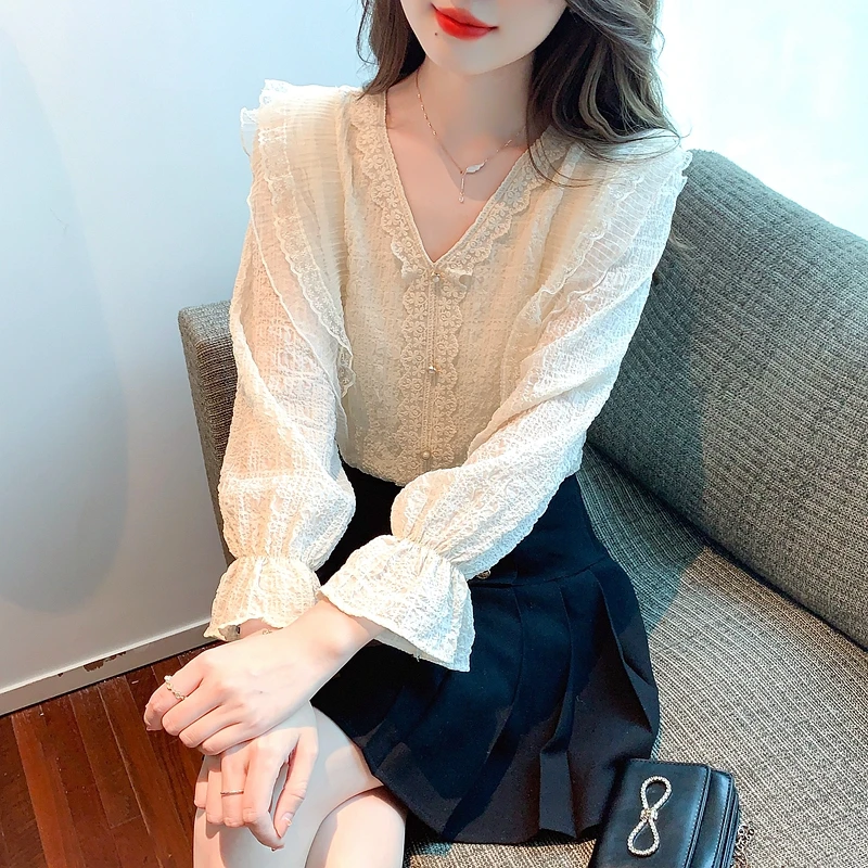 

Spring Summer Women's Long-Sleeved Korean Soft V-Neck Solid Color Lace Chiffon Shirt Vetement Femme Chic Elegant Tops C107
