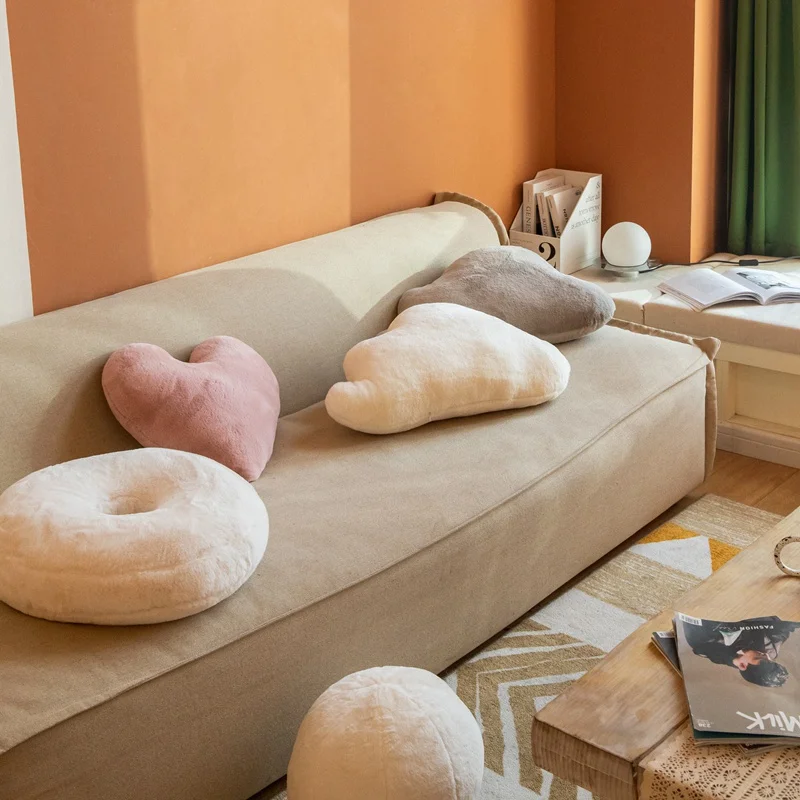 

Скандинавская плюшевая подушка в форме сердца, абстрактная Геометрическая мягкая диванная подушка, стул, Бархатная подушка, домашний декор