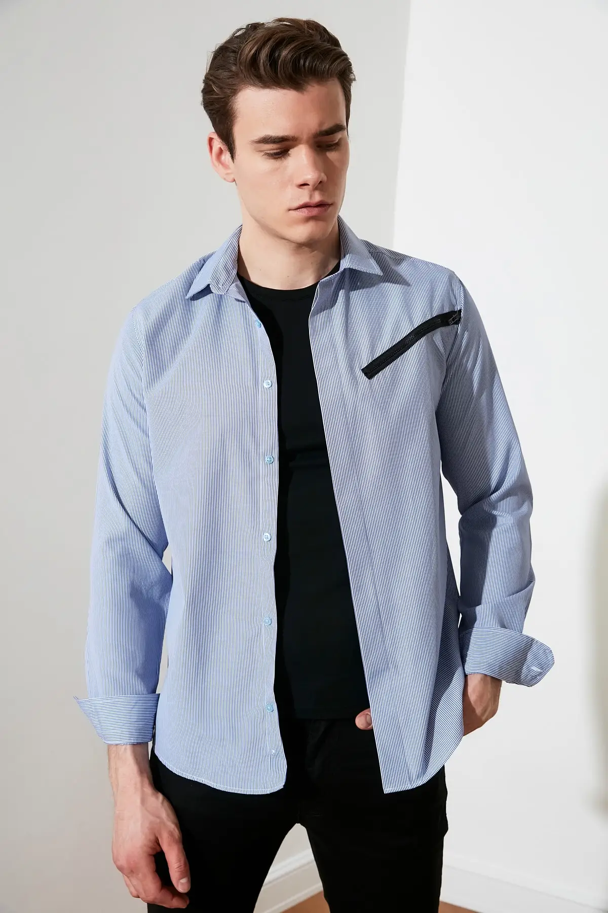 

Trendyol Male Slim Fit Shirt Collar Striped Pocket Detail Shirt TMNSS21GO0151