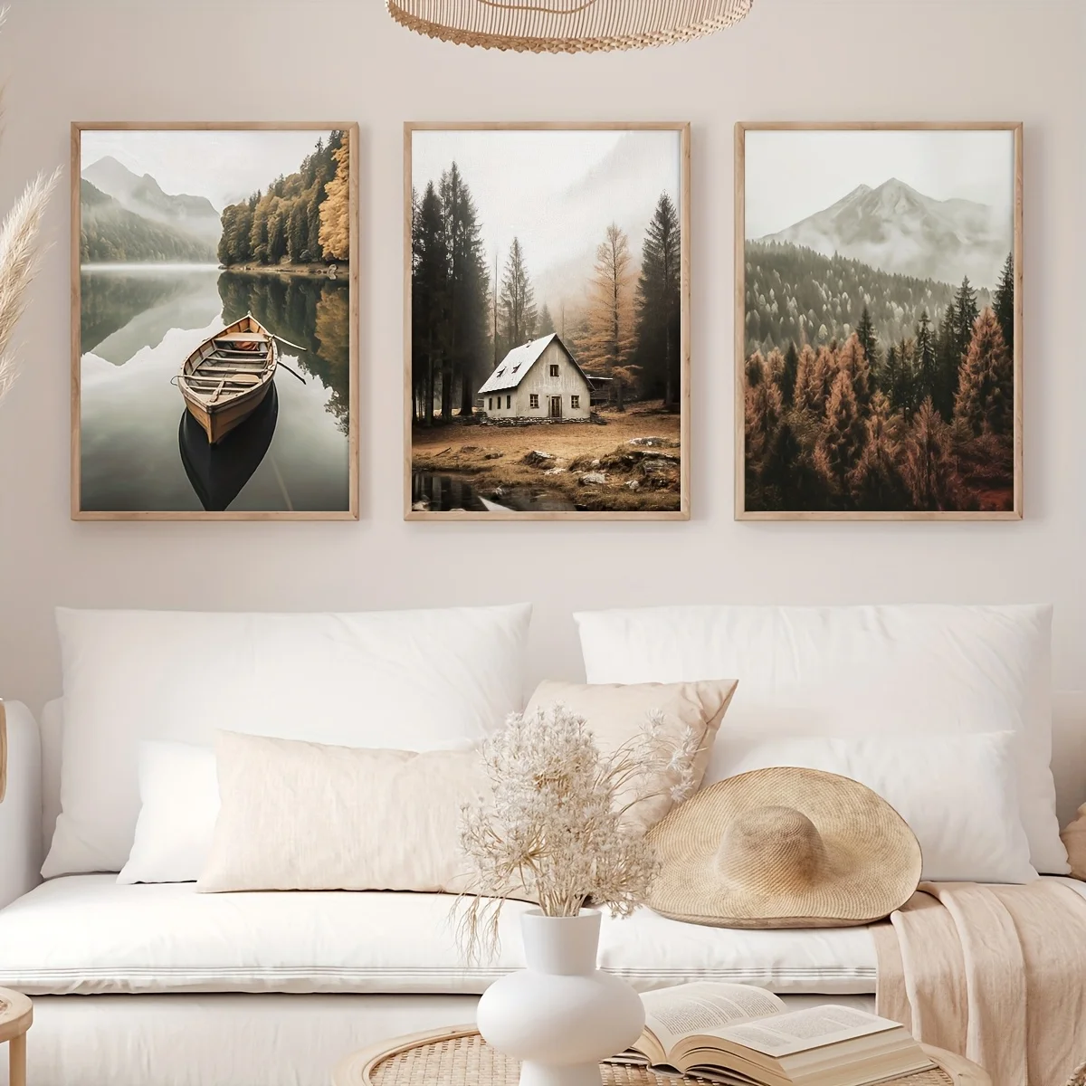 

Набор из 3 абстрактных картин на стену