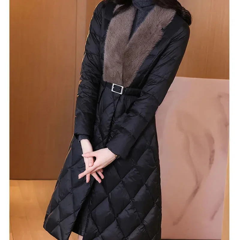 Down Padded Coat Women 2022 Winter New Temperament Fashion Slim Cotton Jacket Female Long Waist Suit Fur Collar Warm Parkas