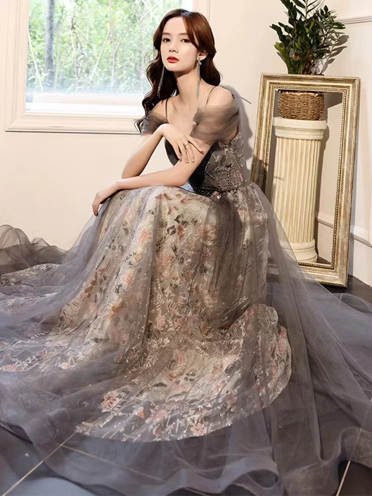 

Elegant Evening Dresses A-Line Off The Shoulder Spaghetti Straps V-Neck Backless Lace Appliques Banquet Party Prom Gown 2023 New