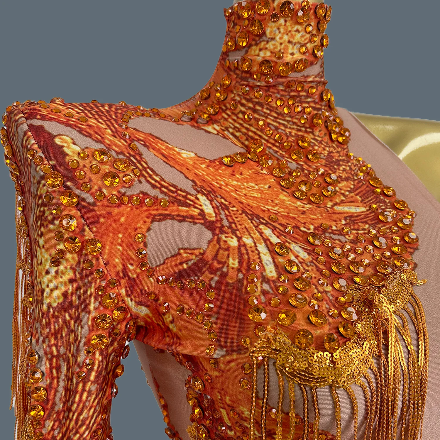 Сексуальное боди для танцевального шоу на одно плечо с рукавами женщин