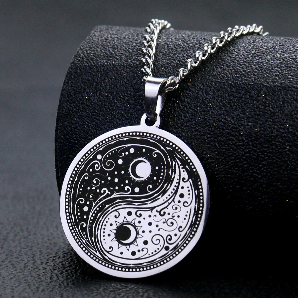 

Vintage Yin Yang Tai Chi Pendant Necklace Creative Sun Moon Star Couple Pendant Chinese Taoism Sign Stainless Steel Jewelry Gift