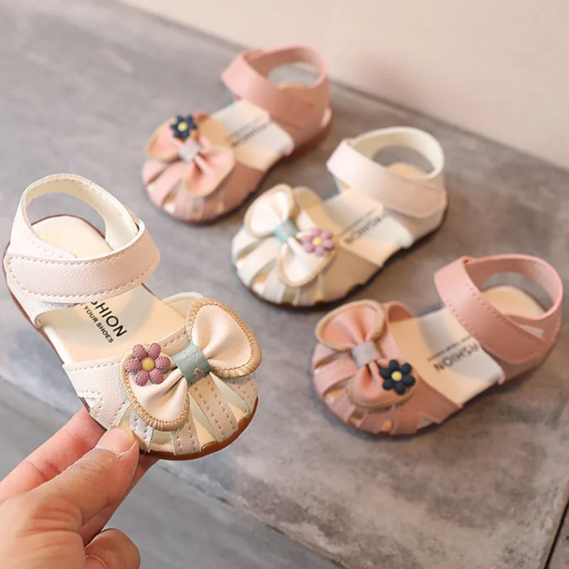 

Baby Girls Sandals 2022 New Summer Girl Princess Shoes Children Bow Soft Sole Sandals Toddler Kids Beach Shoes CSH1295