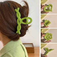 2022 new green women claw clip temperament plastic hairpins bigs hair claws shark clip girl headwear fashion hair accessories