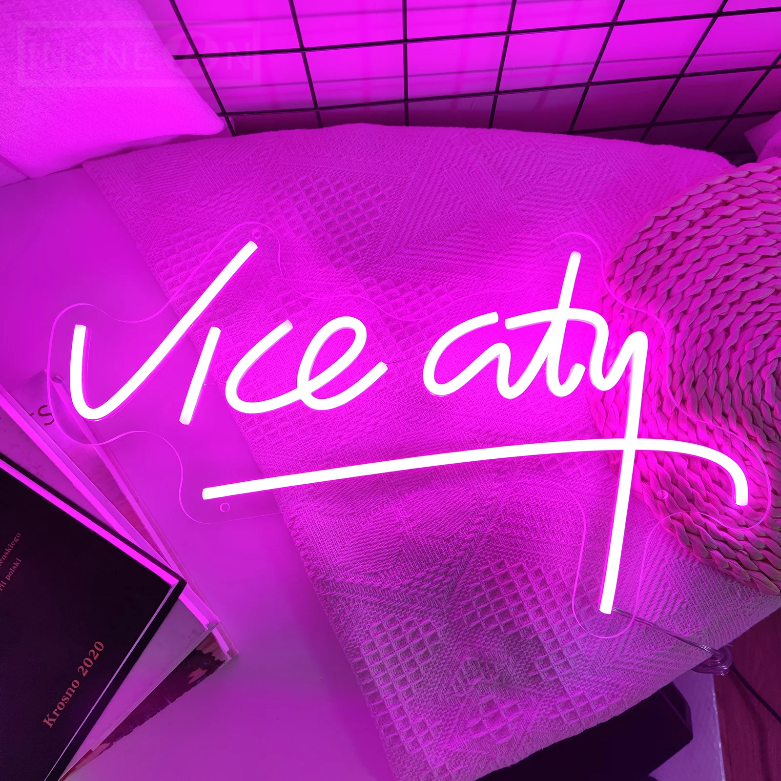 

Vice City Neon Sign LED Lights Letter Wall Decor Neon Signs for Party Bar Club Gaming Room Personalised Neon Decoration USB 5V